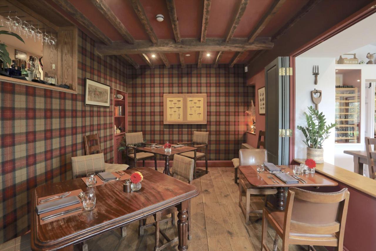 The Feathered Nest Inn Westcote Exteriör bild