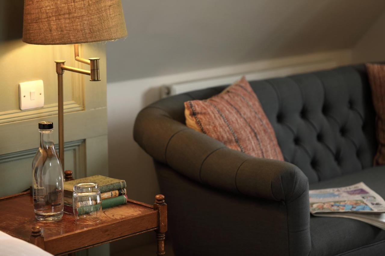 The Feathered Nest Inn Westcote Exteriör bild